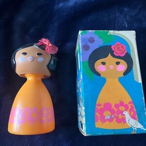 Vintage Avon Its a small world Miss Mexico.